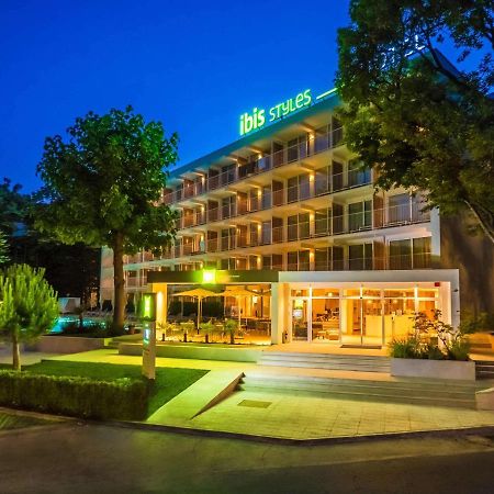 Ibis Styles Golden Sands Roomer Hotel Extérieur photo