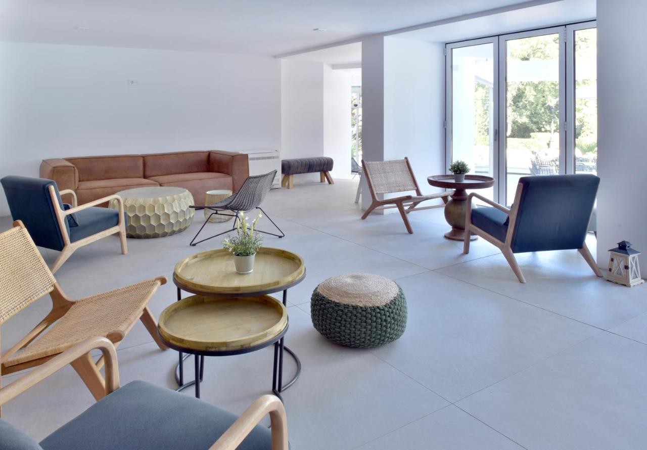 Ibis Styles Golden Sands Roomer Hotel Extérieur photo