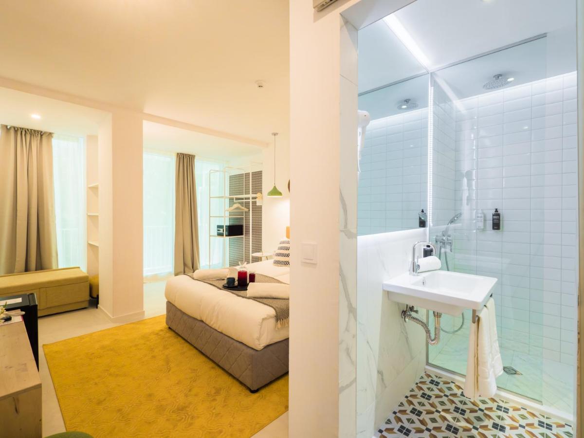 Ibis Styles Golden Sands Roomer Hotel Extérieur photo