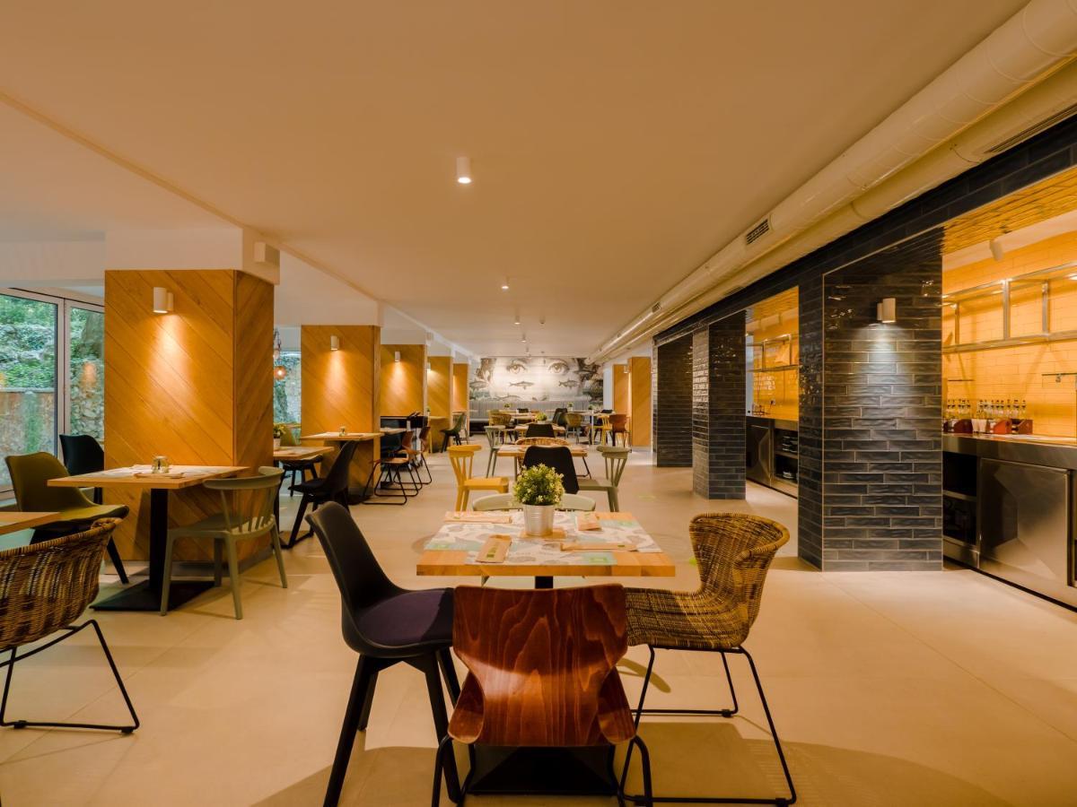 Ibis Styles Golden Sands Roomer Hotel Extérieur photo