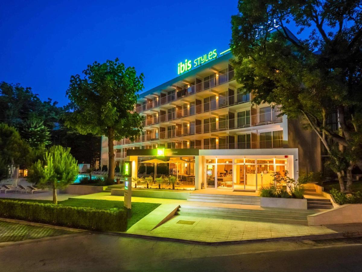 Ibis Styles Golden Sands Roomer Hotel Extérieur photo