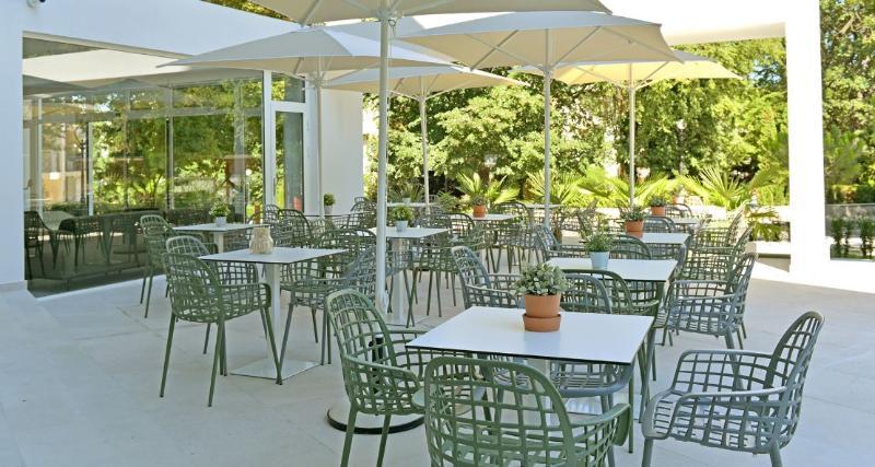 Ibis Styles Golden Sands Roomer Hotel Extérieur photo